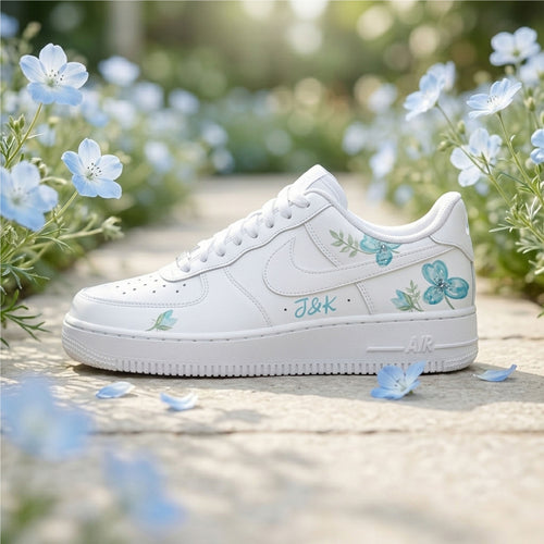Blaue Hainblume – KOSTENLOSE PERSONALISIERUNG MIT NAMEN!