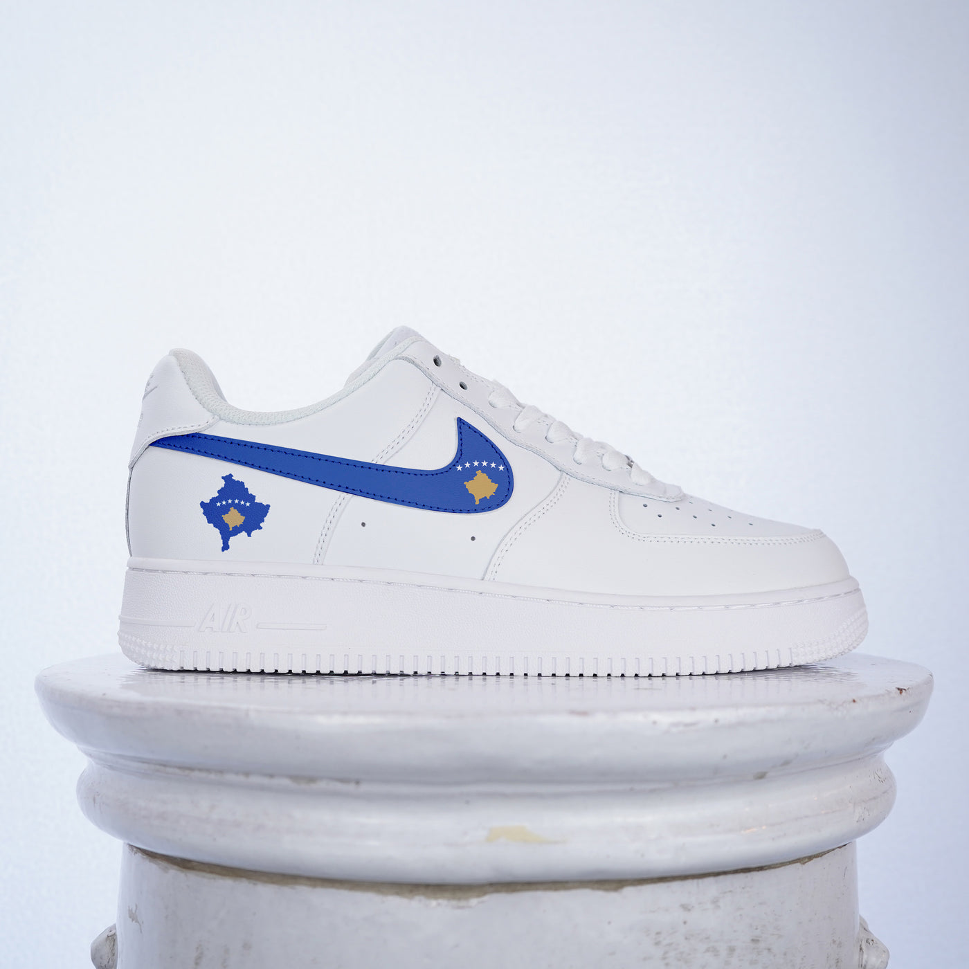 Kosovo Sneaker