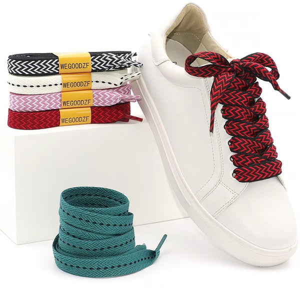 1.5 cm breite, flache, farblich abgesetzte Hockey-Schnürsenkel.jpg